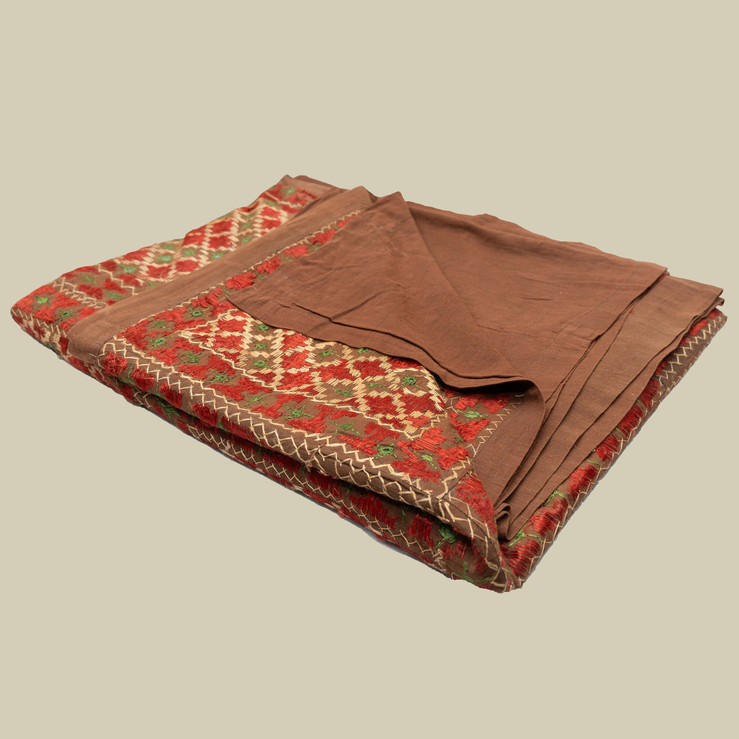 Hand-Embroidered Bedcover 04 - Image 2