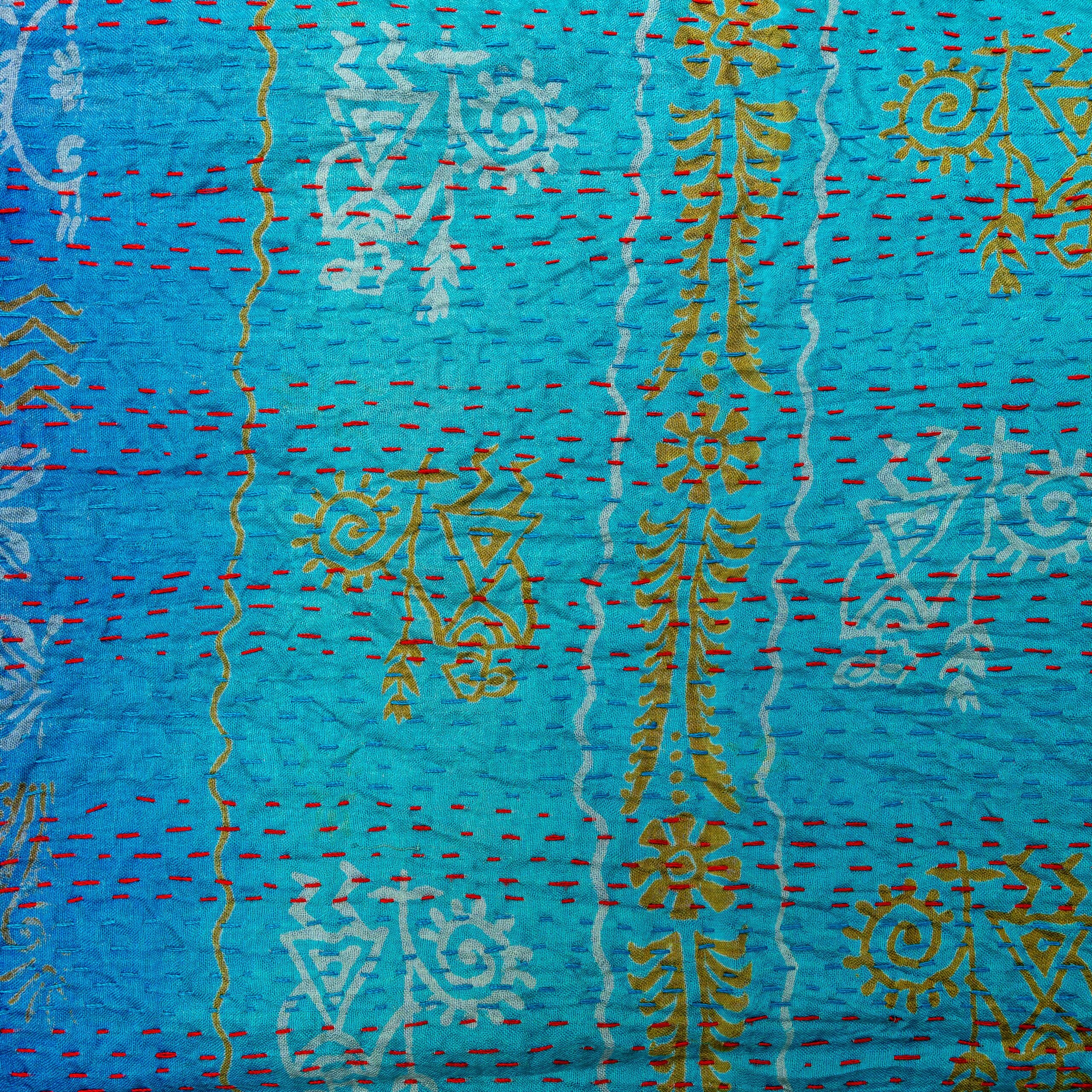 Sari Silk Kantha Shawl 03 - Image 2
