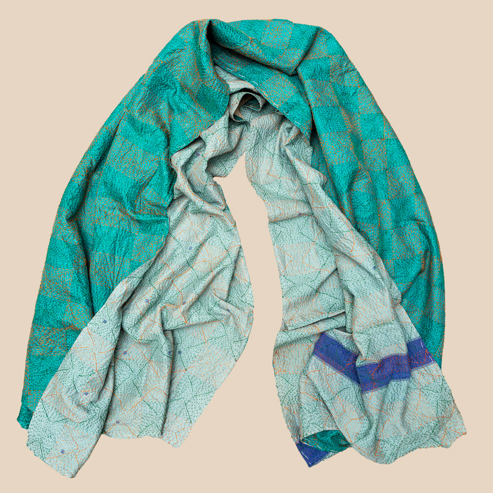 Sari Silk Kantha Shawl 07 - Image 3