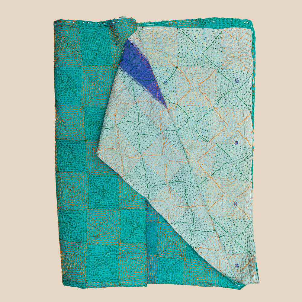 Sari Silk Kantha Shawl 07 - Image 4
