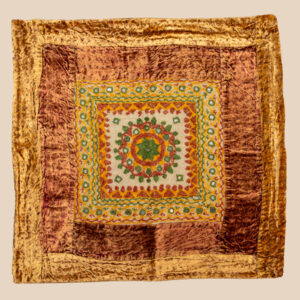 Velvelt Cushions 03