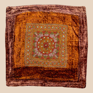 Velvelt Cushions 04