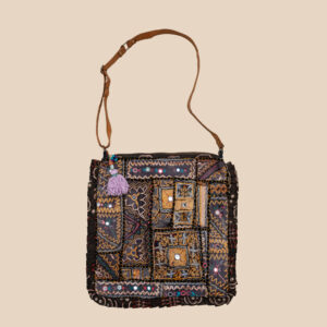 Jari square bag 13