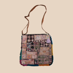 Jari square bag 15