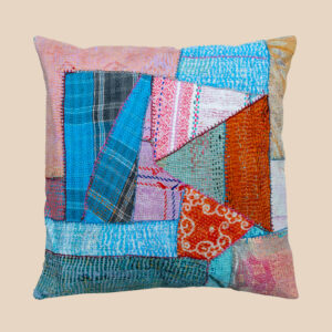 Handmade vintage kantha cushion 50x50 | patchwork sierkussen uit India van gerecycled katoen | colorful boho pillow for sofa, garden seating, terrace decor