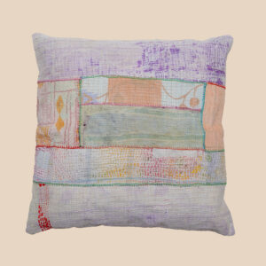 Vintage Indian kantha patchwork cushion | uniek kantha kussen 50x50 | recycled cotton boho pillow for sofa, garden lounge, terrace styling