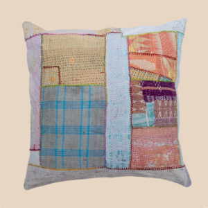 Handmade vintage kantha cushion 50x50 | patchwork sierkussen uit India van gerecycled katoen | colorful boho pillow for sofa, garden seating, terrace decor